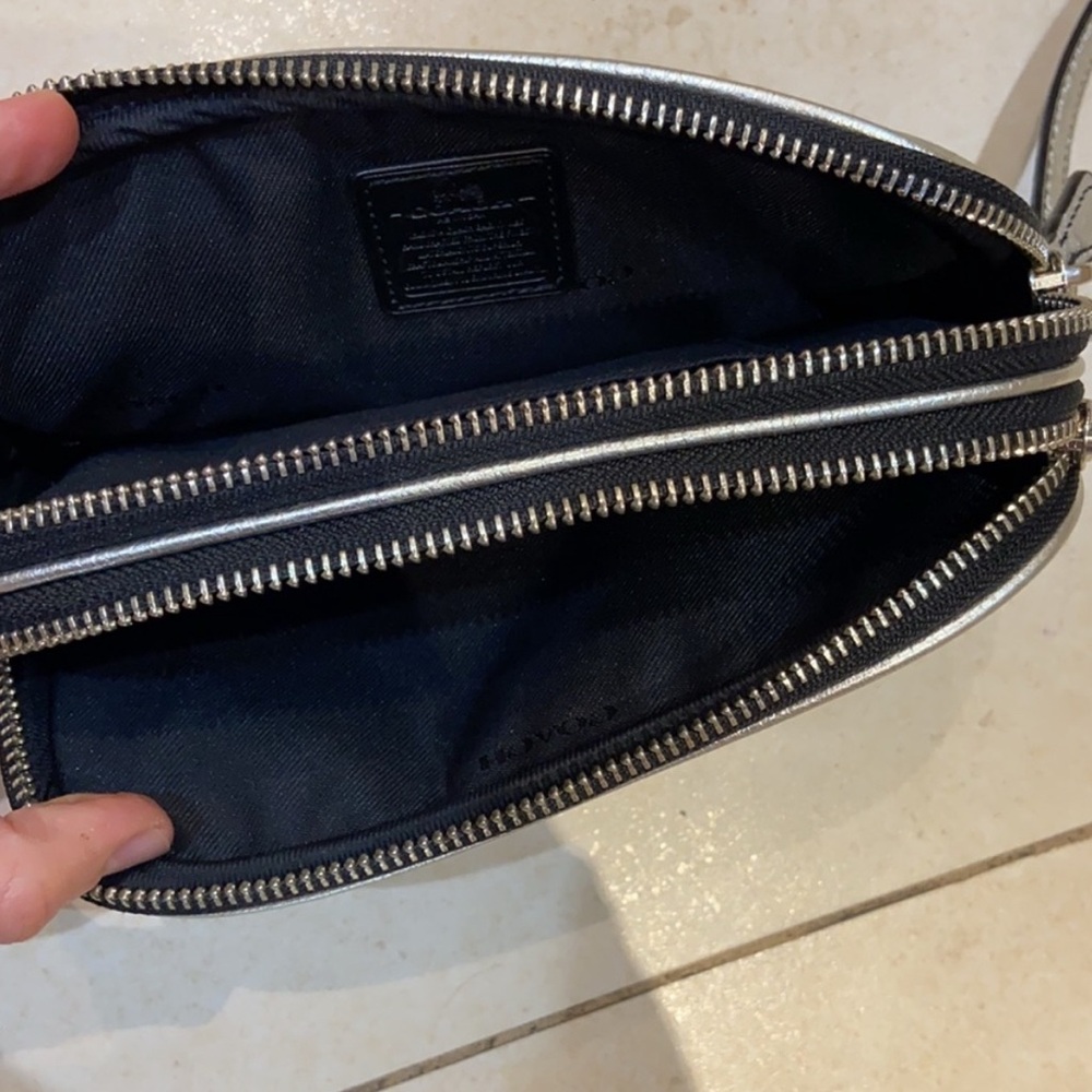 Coach Silver Crossbody - Coach Crossbody Bag - Picture 6 of 10